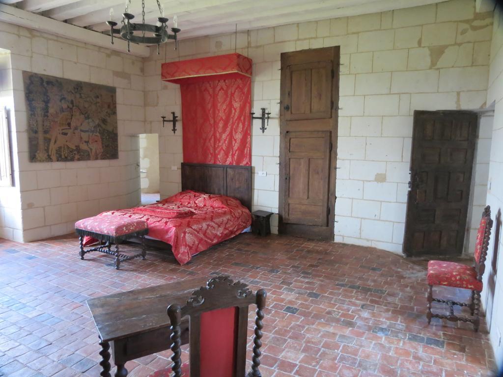 Le Chatelet Thilouze Habitación foto