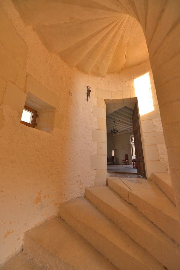 Le Chatelet Thilouze Exterior foto
